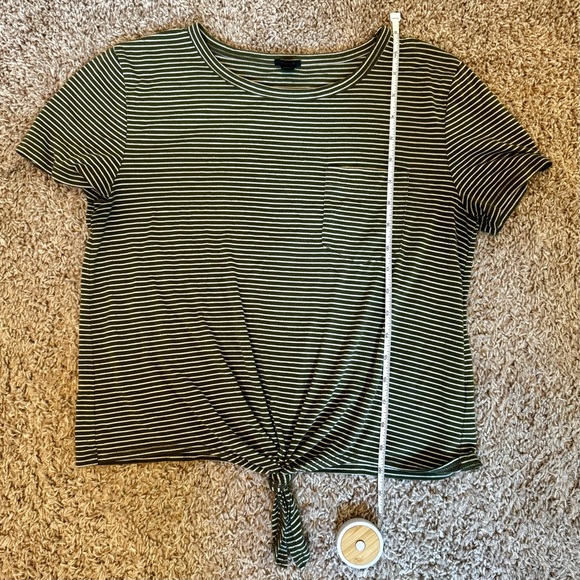 JCrew Green and White Striped Top | Tee | Cropped Tee Size Medium - Picture 11 of 13